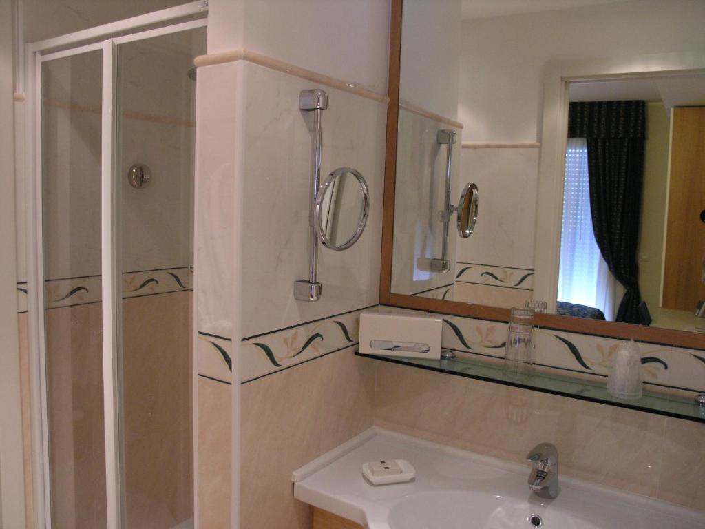 Aparthotel England Riccione Cameră foto